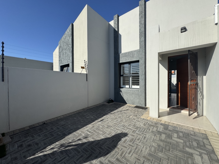 3 Bedroom Property for Sale in Sandown Western Cape